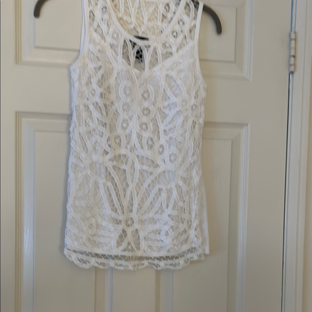 Sleeveless blouse